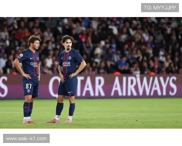 巴黎圣日耳曼1-2遭绝杀，卫冕冠军客场表现不稳